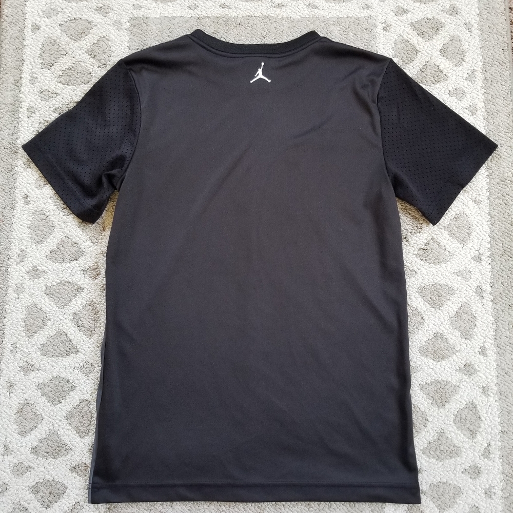Nike Jordan Retro Boys Tee - Picture 3 of 3